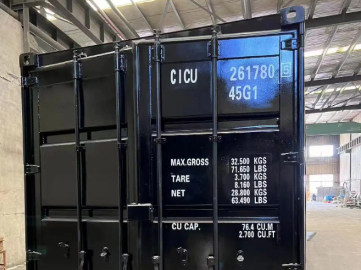 50b7cad79a7e586e8921683875ef1f2